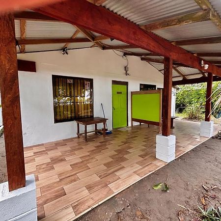 Hotel Casa turtle Bogue à Tortuguero Extérieur photo