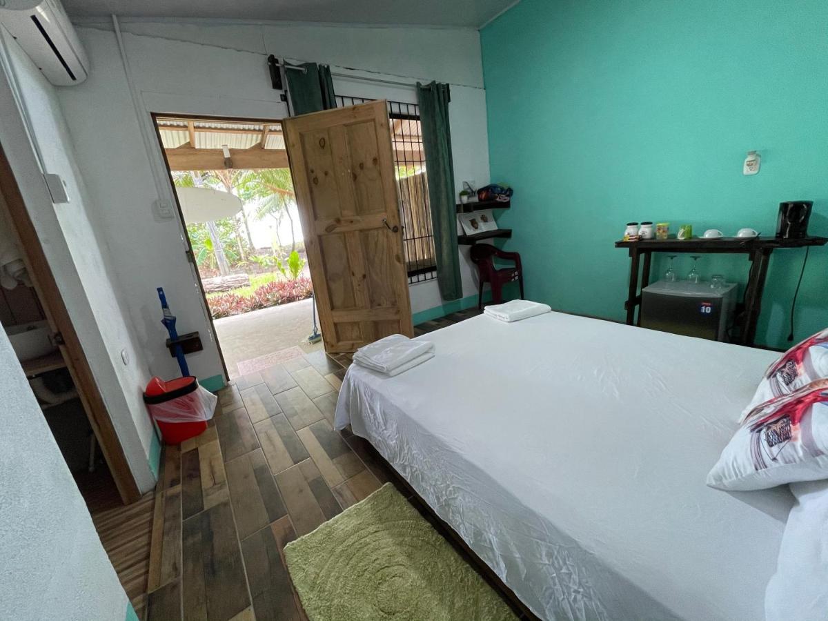 Hotel Casa turtle Bogue à Tortuguero Extérieur photo