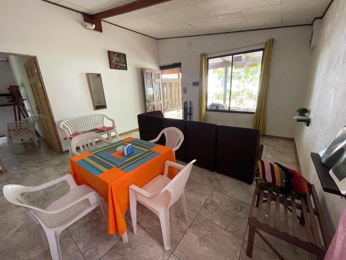 Hotel Casa turtle Bogue à Tortuguero Extérieur photo